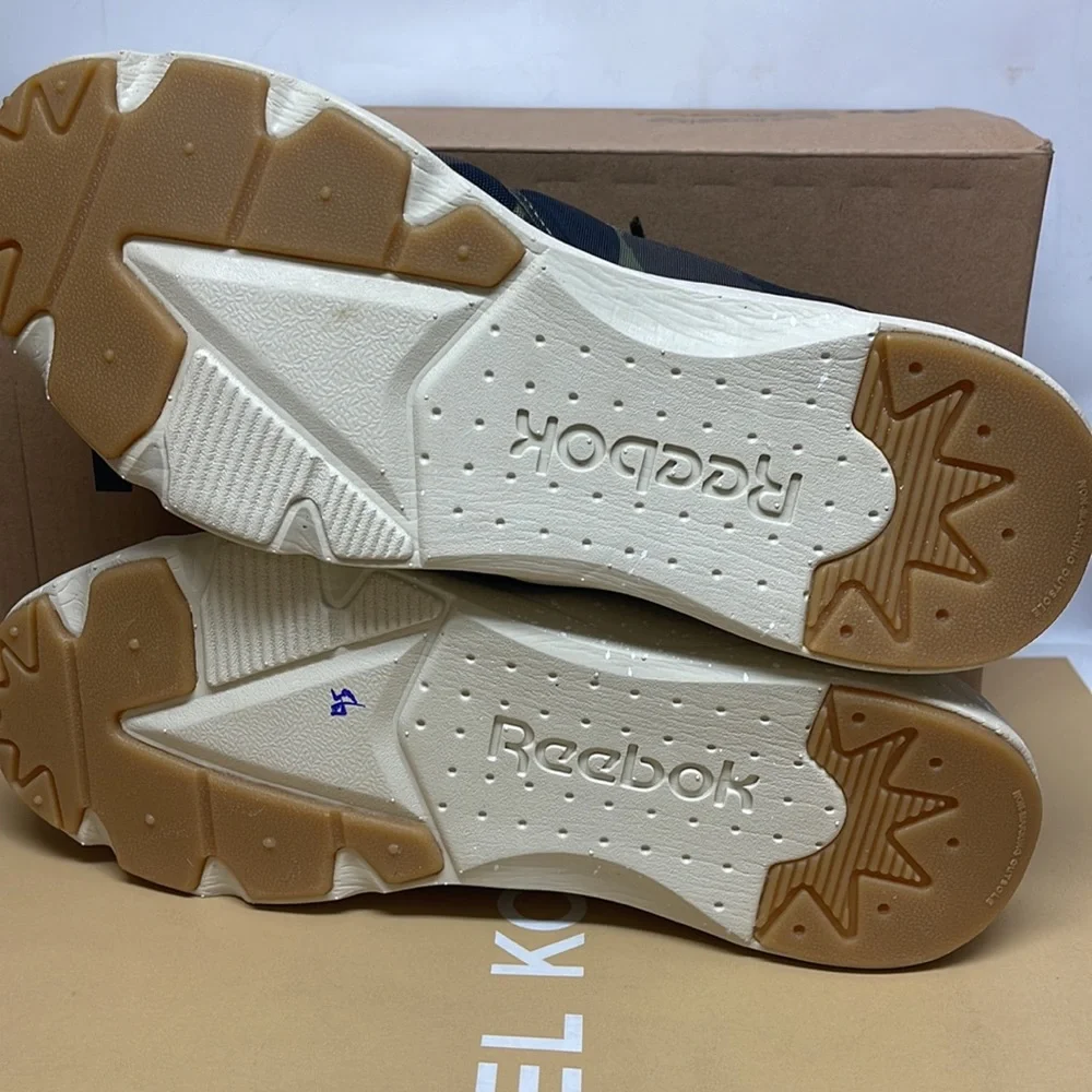 BNIB Men’s  REEBOK CLASSIC FURYLITE SR in The GreenFlower (Camouflage) - Picture 9 of 10